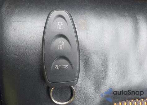 2012 Mclaren Mp4-12C z USA, uszkodzony, nr VIN SBM11AAA3CW001375